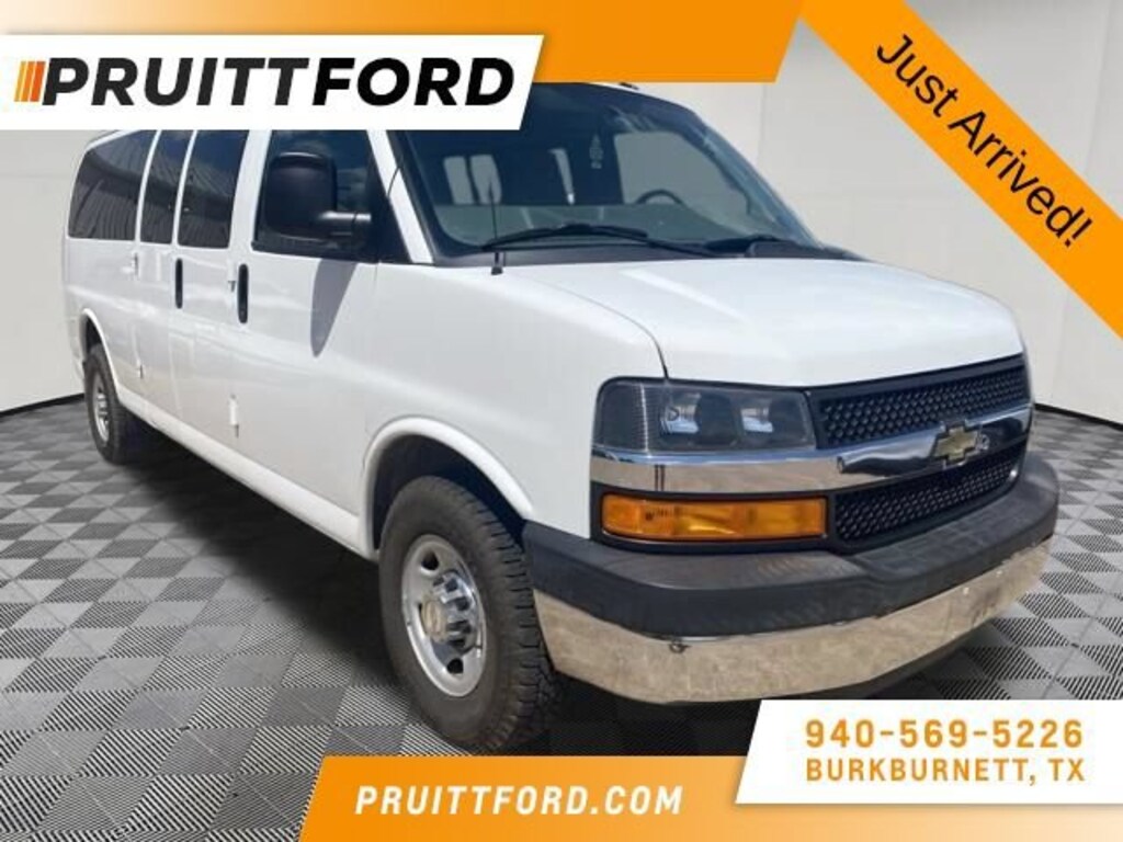 Used 2015 Chevrolet Express 3500 LT w/1LT Van Extended Passenger Van