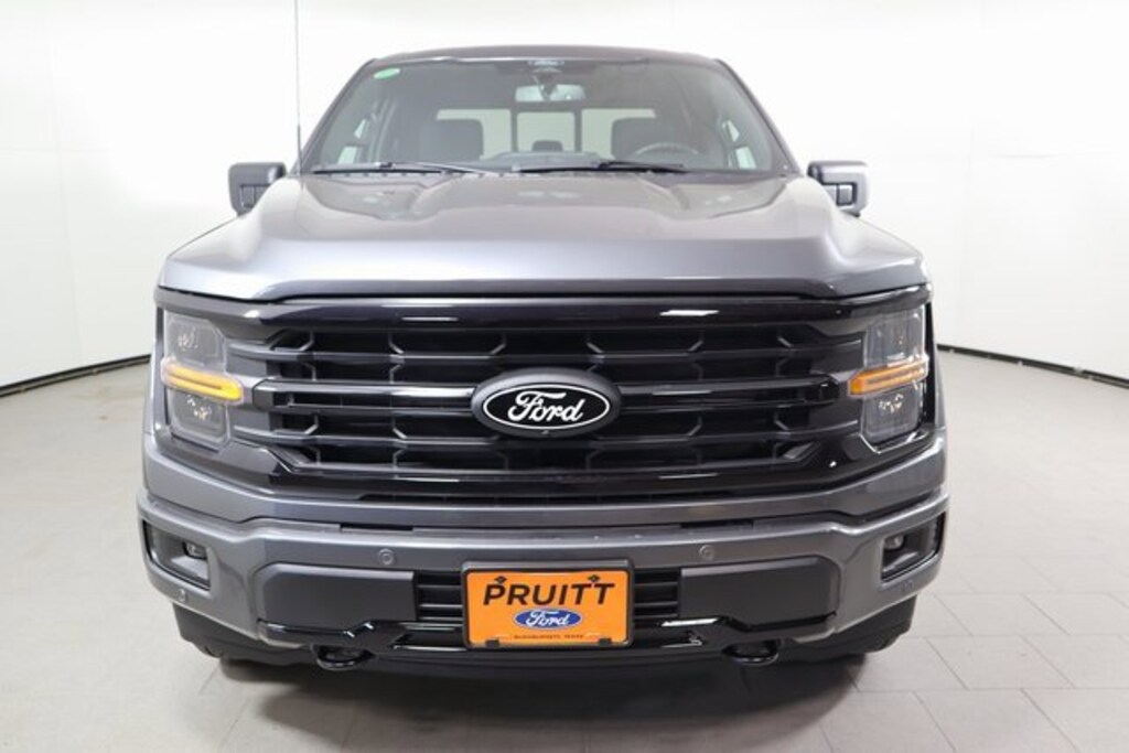 New 2025 Ford F-150 XLT Truck SuperCrew Cab