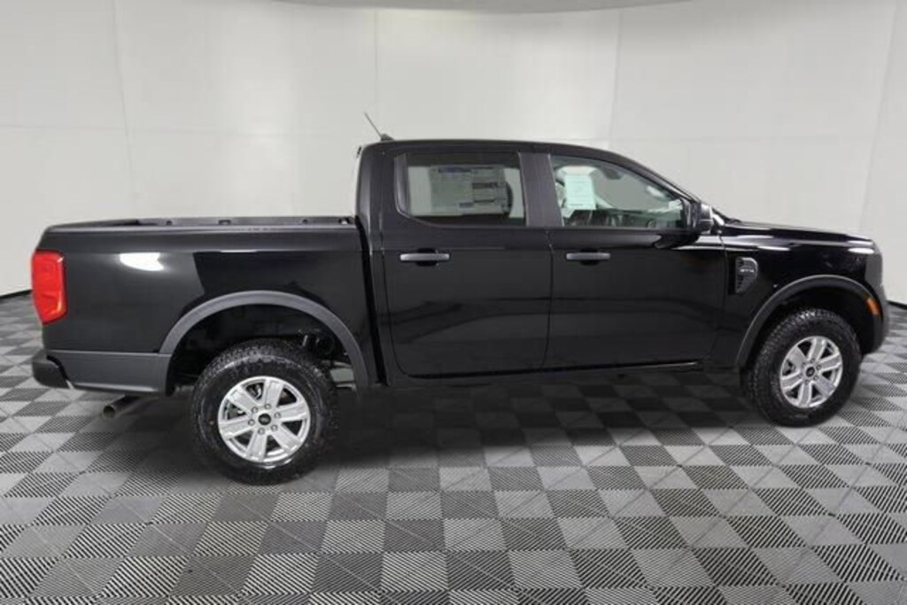 New 2025 Ford Ranger XL Truck SuperCrew