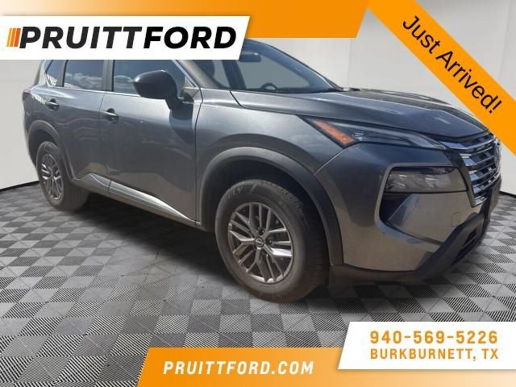 Used 2024 Nissan Rogue S SUV
