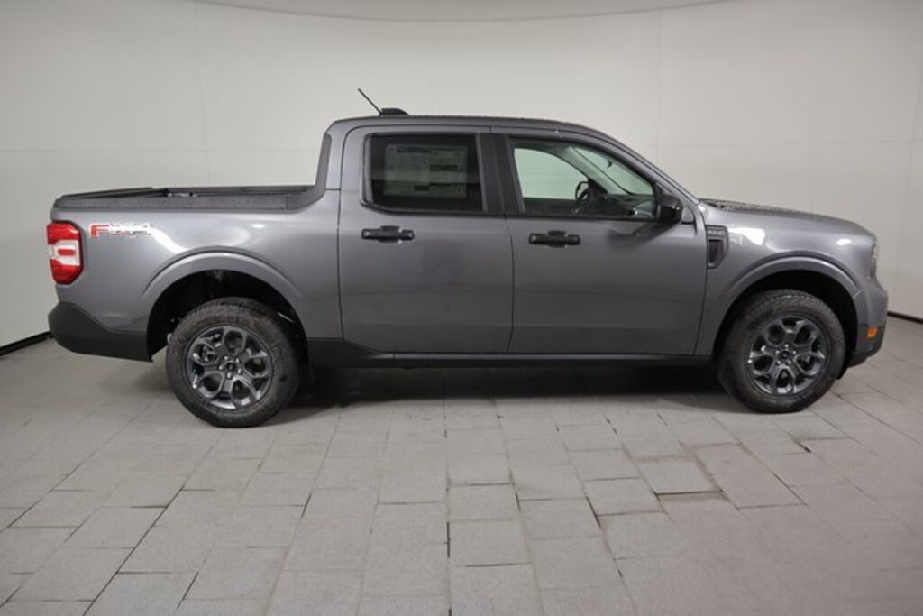 New 2025 Ford Maverick XLT Truck SuperCrew