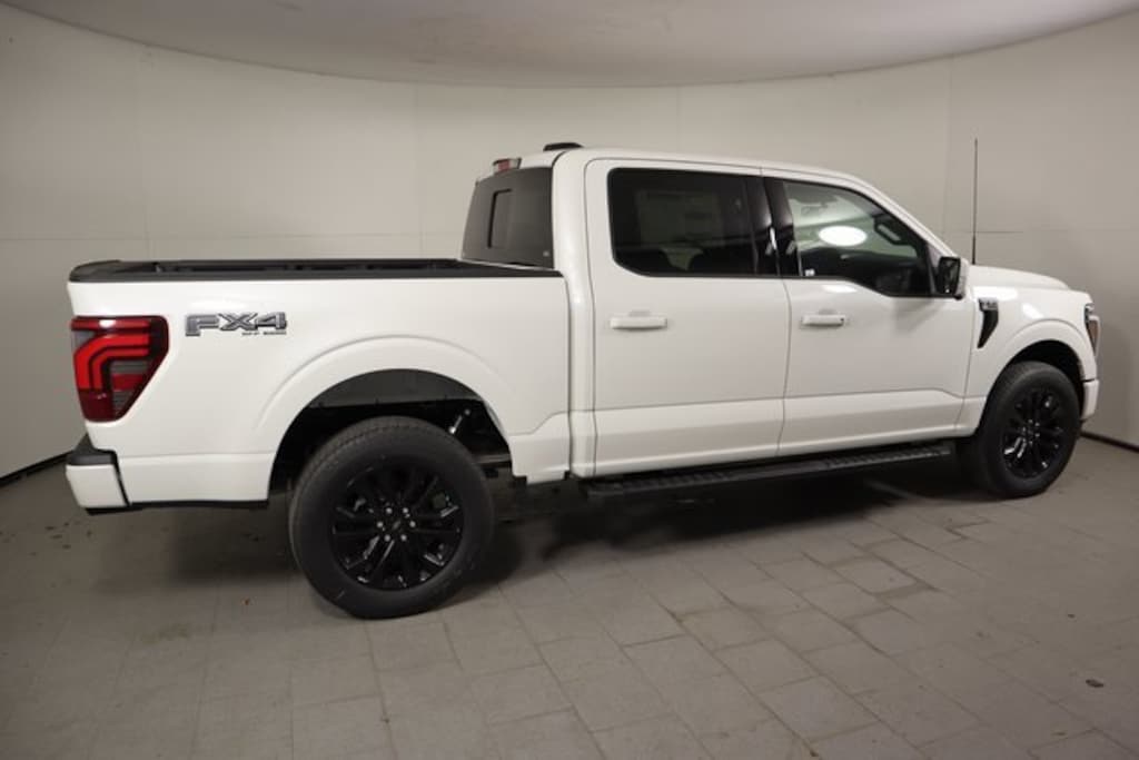 New 2025 Ford F-150 Lariat Truck SuperCrew Cab