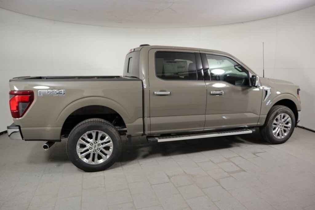 New 2025 Ford F-150 XLT Truck SuperCrew Cab