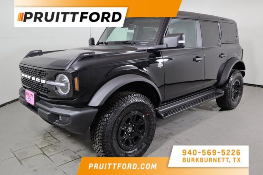 New 2025 Ford Bronco Outer Banks SUV