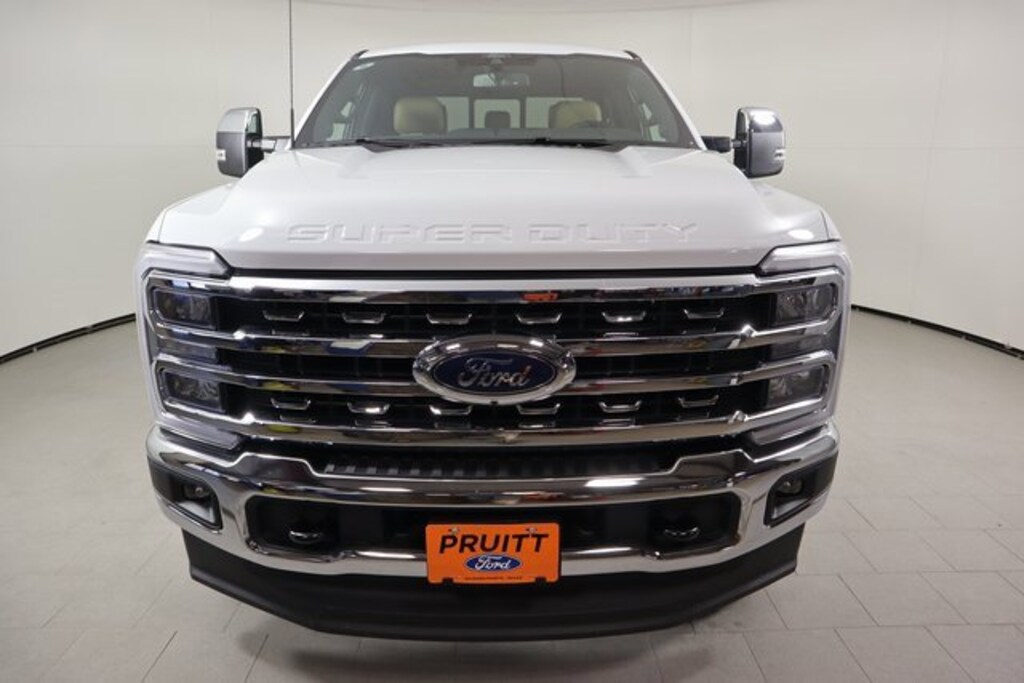 New 2025 Ford F-250 Truck Crew Cab