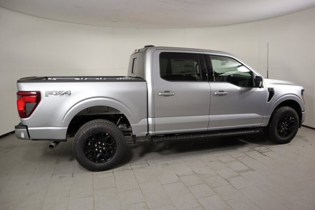 New 2025 Ford F-150 XLT Truck SuperCrew Cab