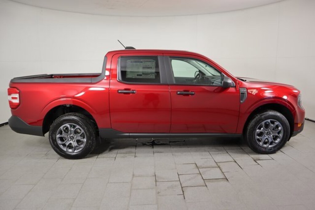 New 2025 Ford Maverick XLT Truck SuperCrew