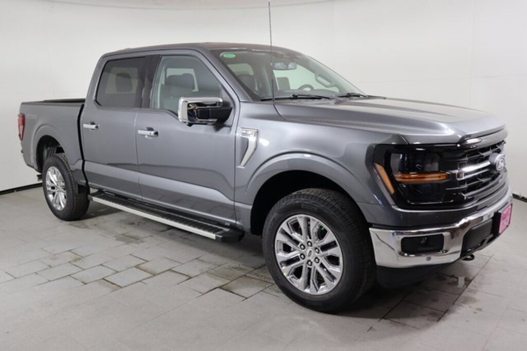 New 2025 Ford F-150 XLT Truck SuperCrew Cab