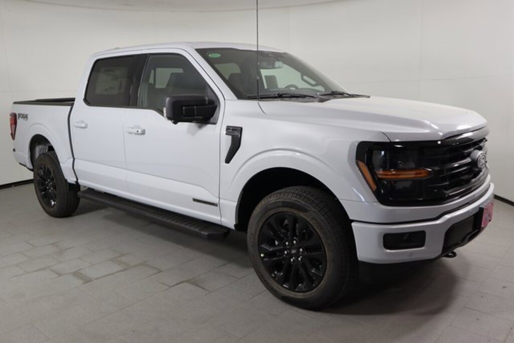 New 2025 Ford F-150 XLT Truck SuperCrew Cab