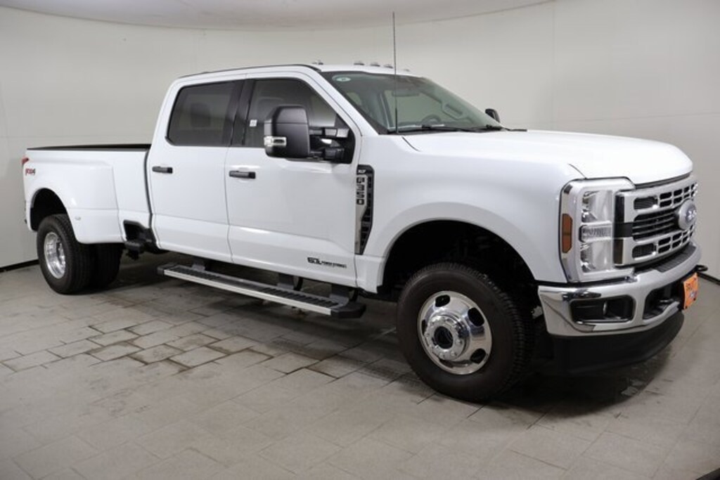New 2026 Ford F-350 Truck Crew Cab