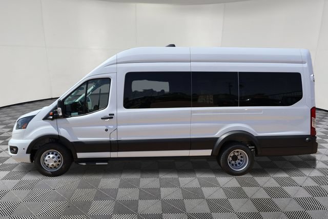 2026 Ford Transit Passenger Van XLT - Photo 9