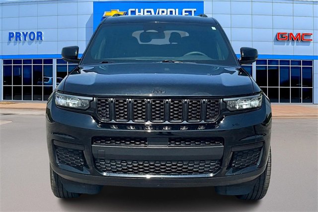 2024 Jeep Grand Cherokee Altitude photo 2