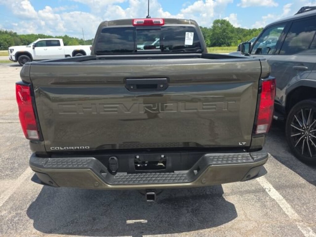 Used 2023 Chevrolet Colorado LT Truck Crew Cab