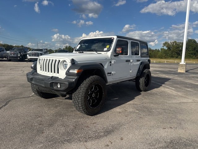 2022 Jeep Wrangler Unlimited Sport photo 3