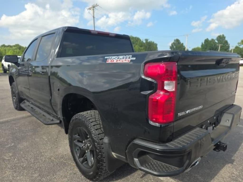 Used 2024 Chevrolet Silverado 1500 Custom Trail Boss Truck Crew Cab