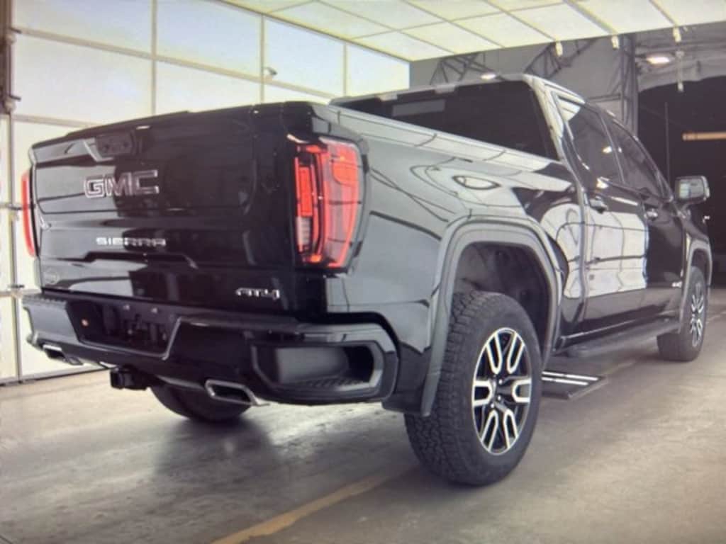 Used 2022 GMC Sierra 1500 AT4 Truck Crew Cab