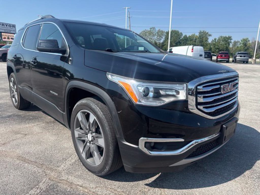 Used 2017 GMC Acadia SLT SUV