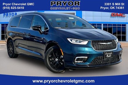 2025 Chrysler Pacifica Select Van Passenger Van