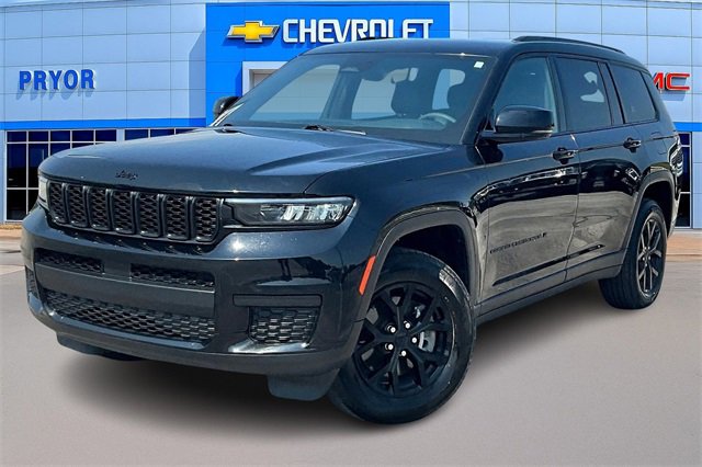 2024 Jeep Grand Cherokee Altitude photo 3