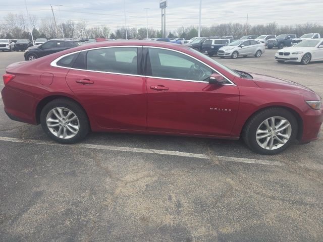 Used 2018 Chevrolet Malibu 1LT with VIN 1G1ZD5ST5JF182432 for sale in Pryor, OK