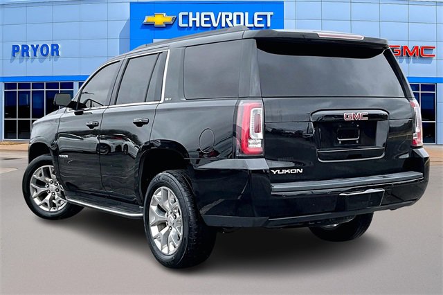 2017 Gmc Yukon SLT photo 4