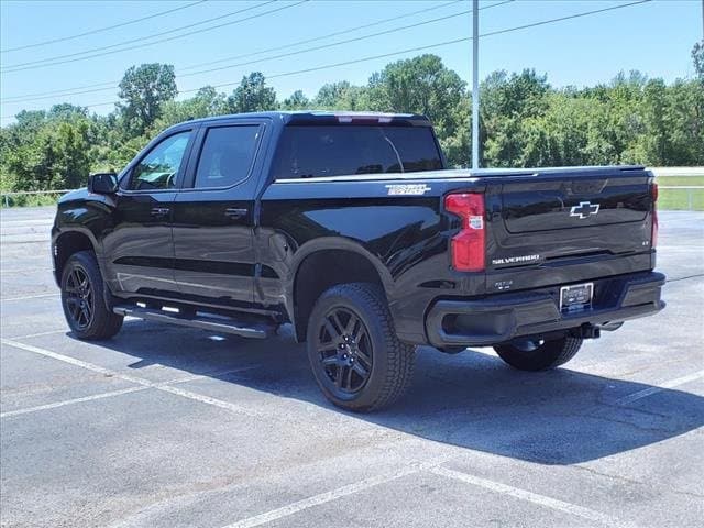 Used 2023 Chevrolet Silverado 1500 LT Trail Boss with VIN 3GCPDFEK9PG345324 for sale in Pryor, OK