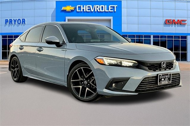 2022 Honda Civic Hatchback Sport Touring's photo