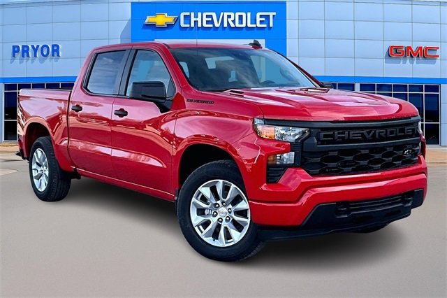 2026 Chevrolet Silverado Custom's photo