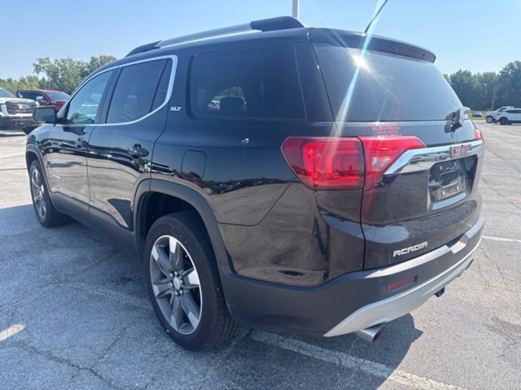 Used 2017 GMC Acadia SLT SUV