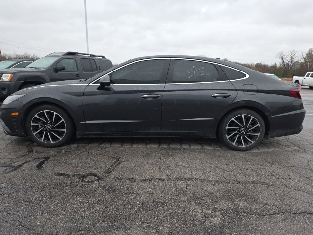 2021 Hyundai Sonata Limited photo 4