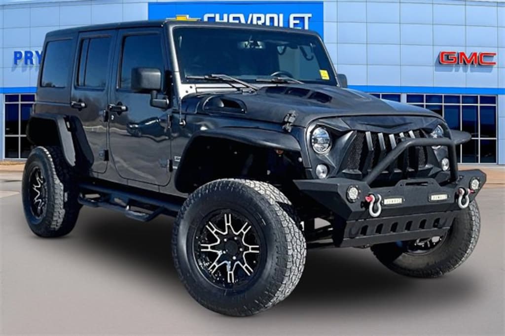 Used 2018 Jeep Wrangler JK Unlimited Sport S SUV