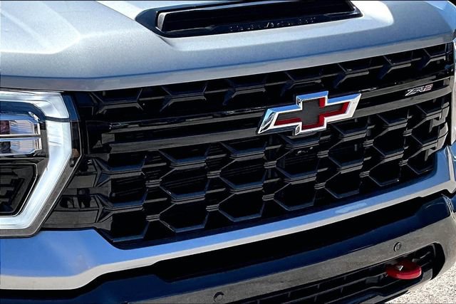 2025 Chevrolet Silverado 2500HD ZR2 - Photo 34