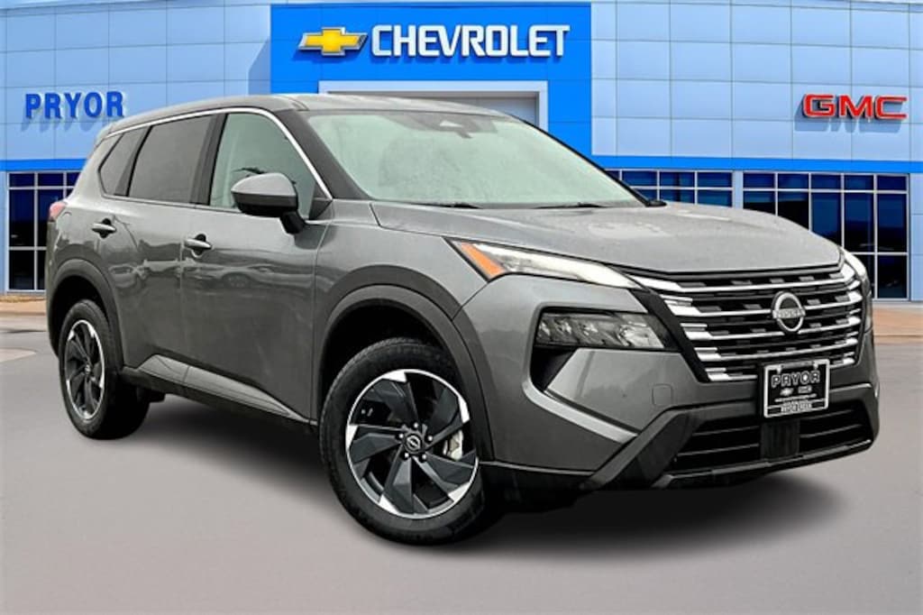 Used 2024 Nissan Rogue SV SUV