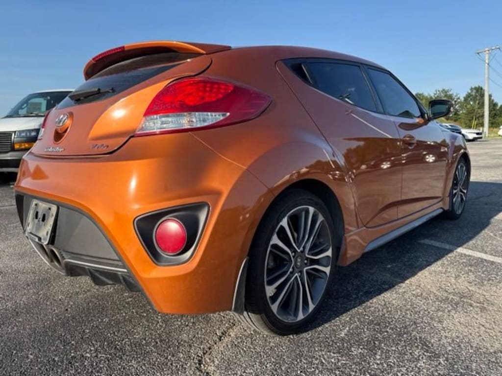 Used 2016 Hyundai Veloster Turbo Hatchback