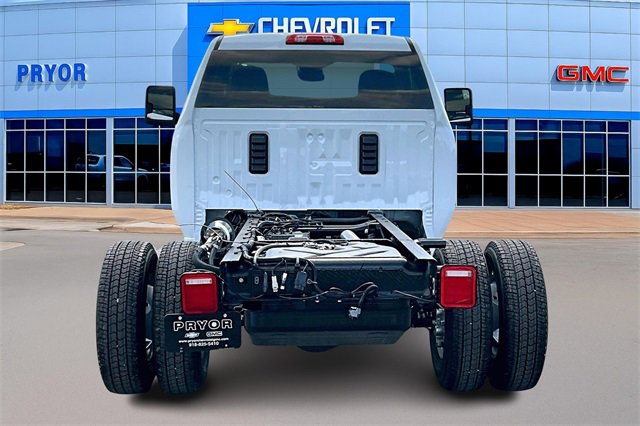 2026 Gmc Sierra 3500 HD Pro photo 4