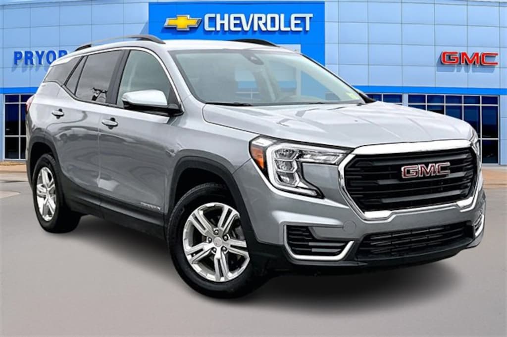Used 2024 GMC Terrain SLE SUV