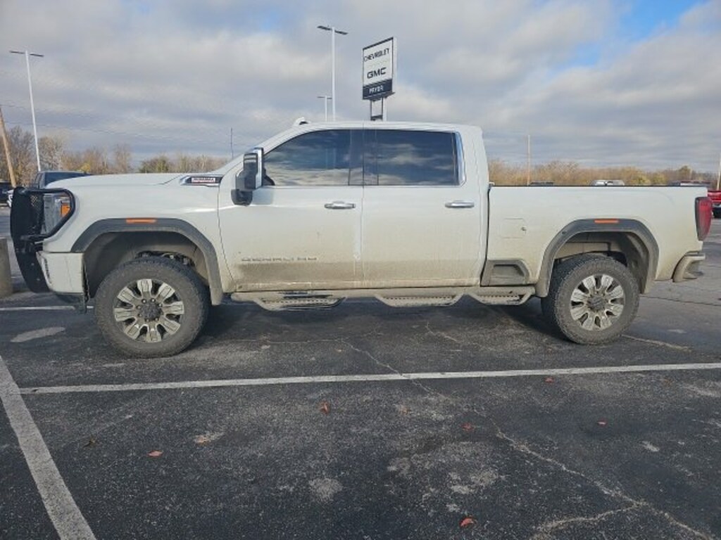 Used 2023 GMC Sierra 2500 HD Denali Truck Crew Cab