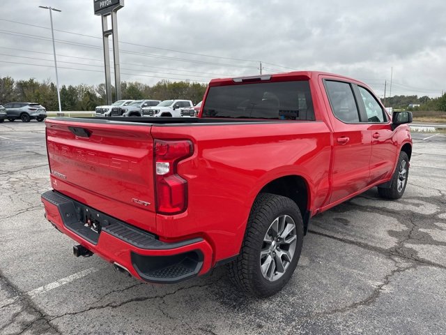 2022 Chevrolet Silverado 1500 RST photo 2