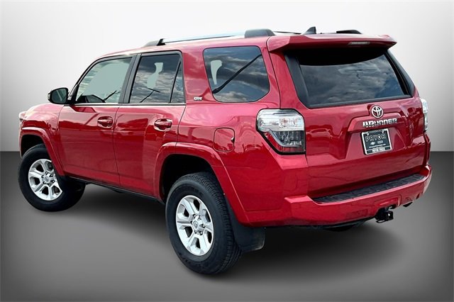 2024 Toyota 4Runner SR5 photo 4