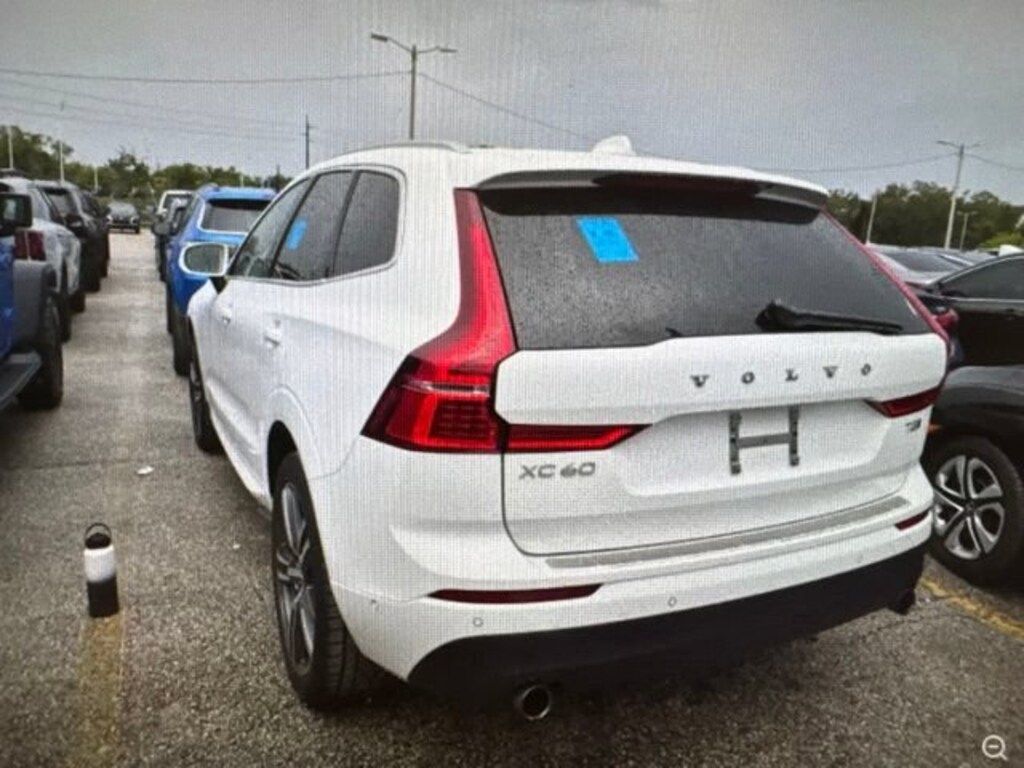 Used 2018 Volvo XC60 Momentum SUV