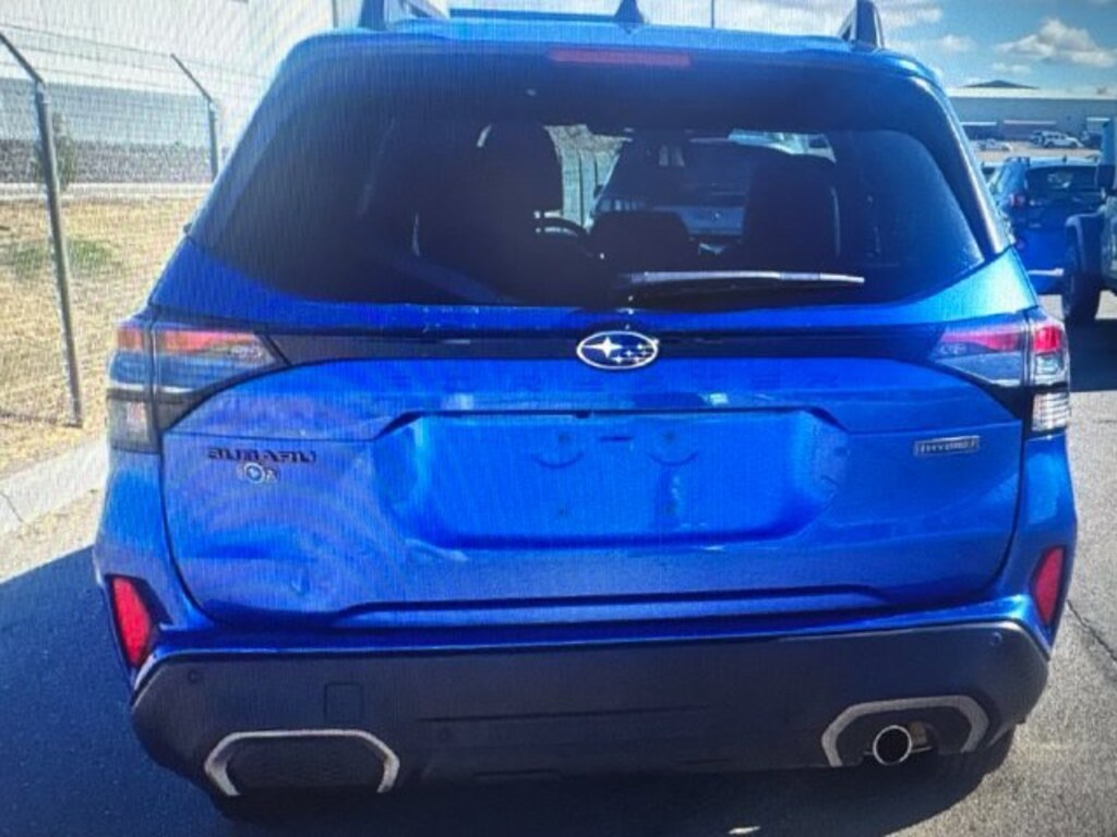 Used 2025 Subaru Forester Limited Hybrid SUV