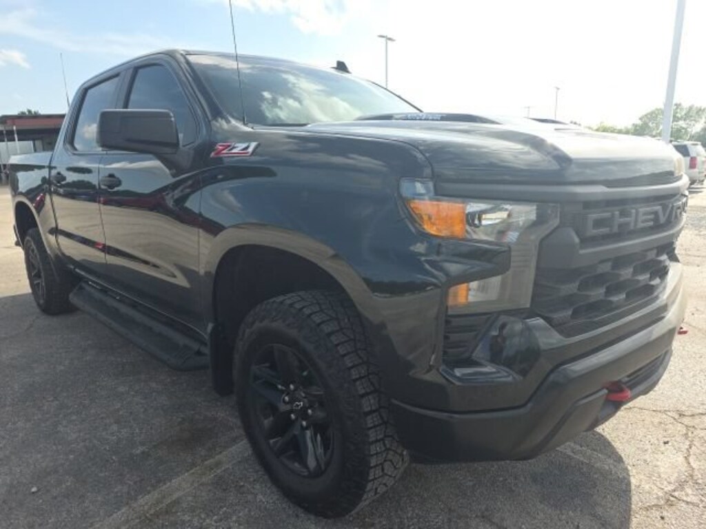 Used 2024 Chevrolet Silverado 1500 Custom Trail Boss Truck Crew Cab
