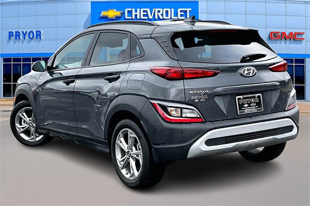 2023 Hyundai Kona SEL photo 4