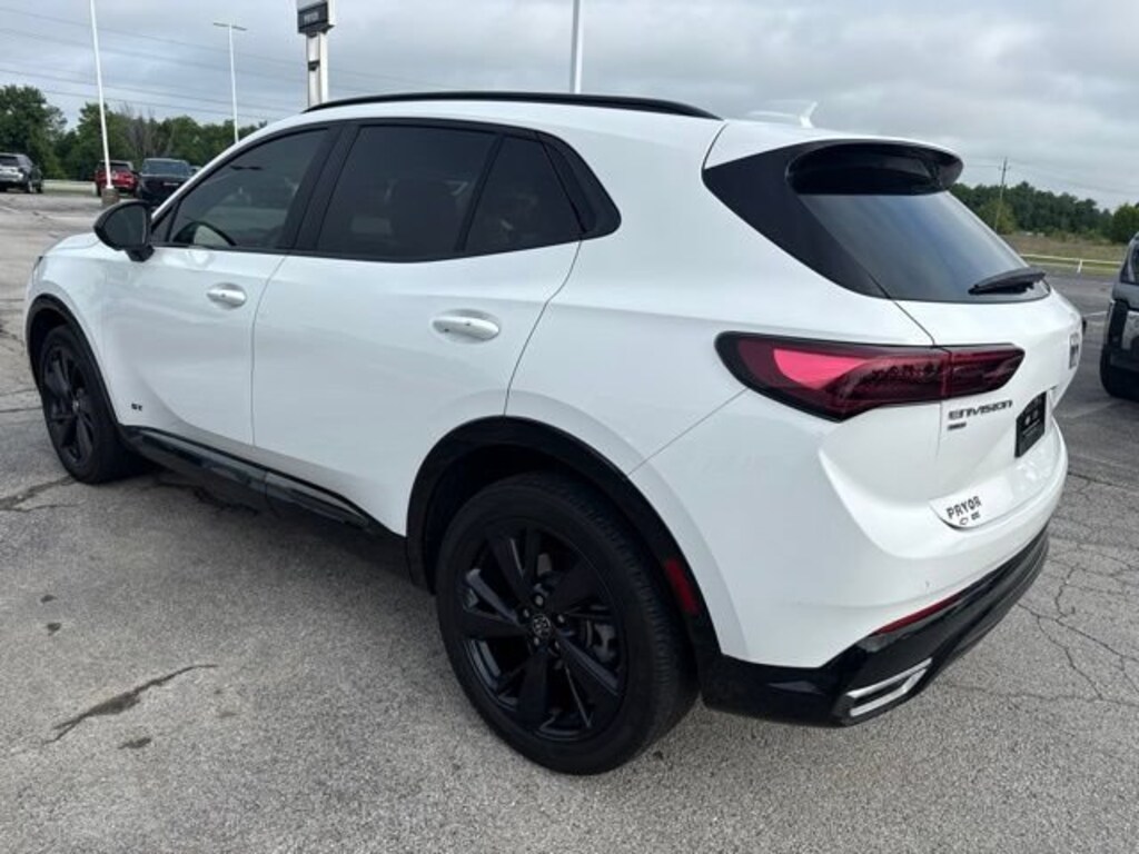 Used 2025 Buick Envision Sport Touring SUV