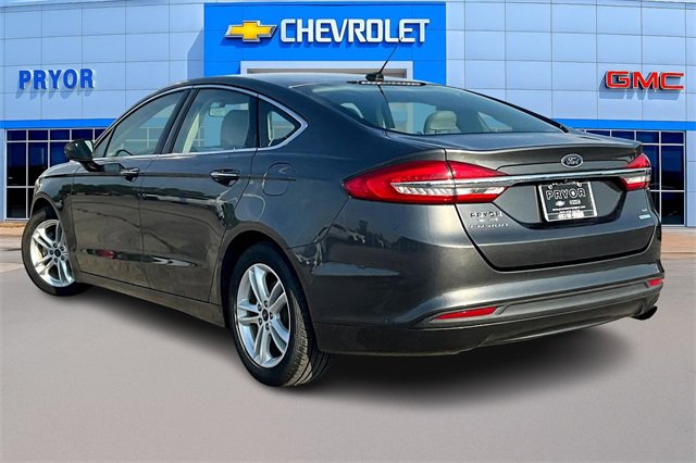 2018 Ford Fusion SE photo 4