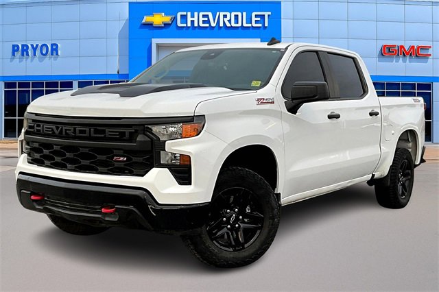 2024 Chevrolet Silverado 1500 Custom Trail Boss photo 3