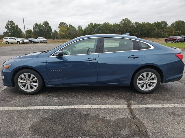 2025 Chevrolet Malibu 1LT photo 4