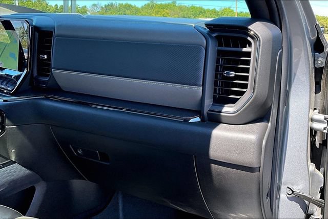 2025 Chevrolet Silverado 2500HD ZR2 - Photo 27