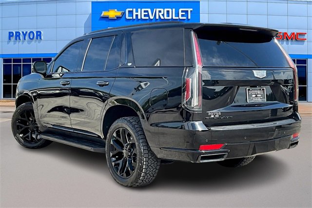 2021 Cadillac Escalade Sport photo 2