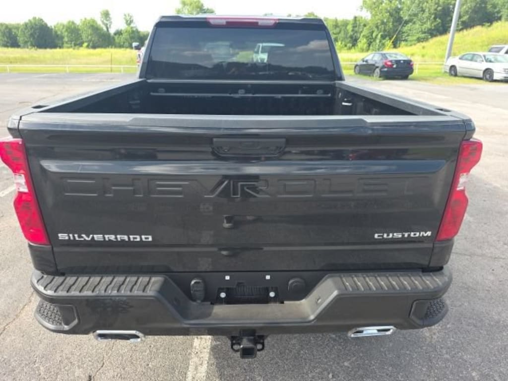 Used 2024 Chevrolet Silverado 1500 Custom Trail Boss Truck Crew Cab